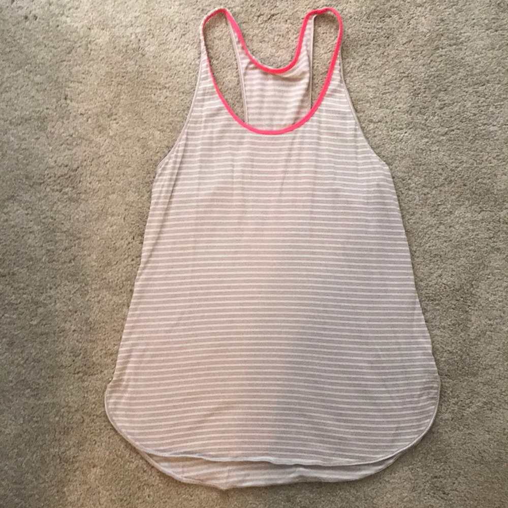 Lululemon tank
